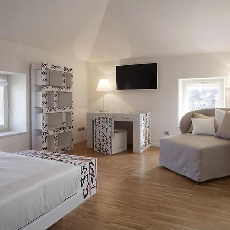 Santa Cesarea Residence Luxury Suite - La Vetta Del Sasso Barisano Matera Exterior photo