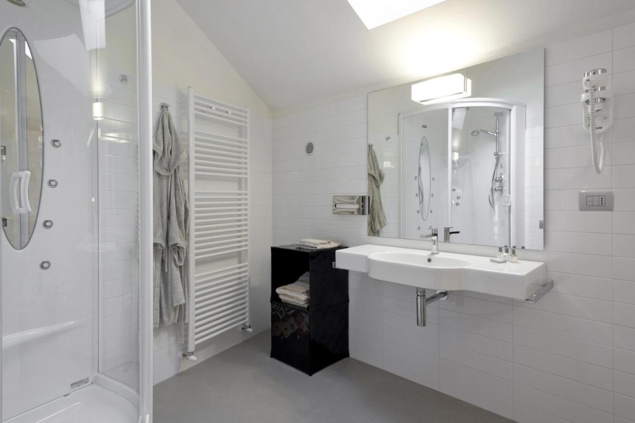 Santa Cesarea Residence Luxury Suite - La Vetta Del Sasso Barisano Matera Exterior photo