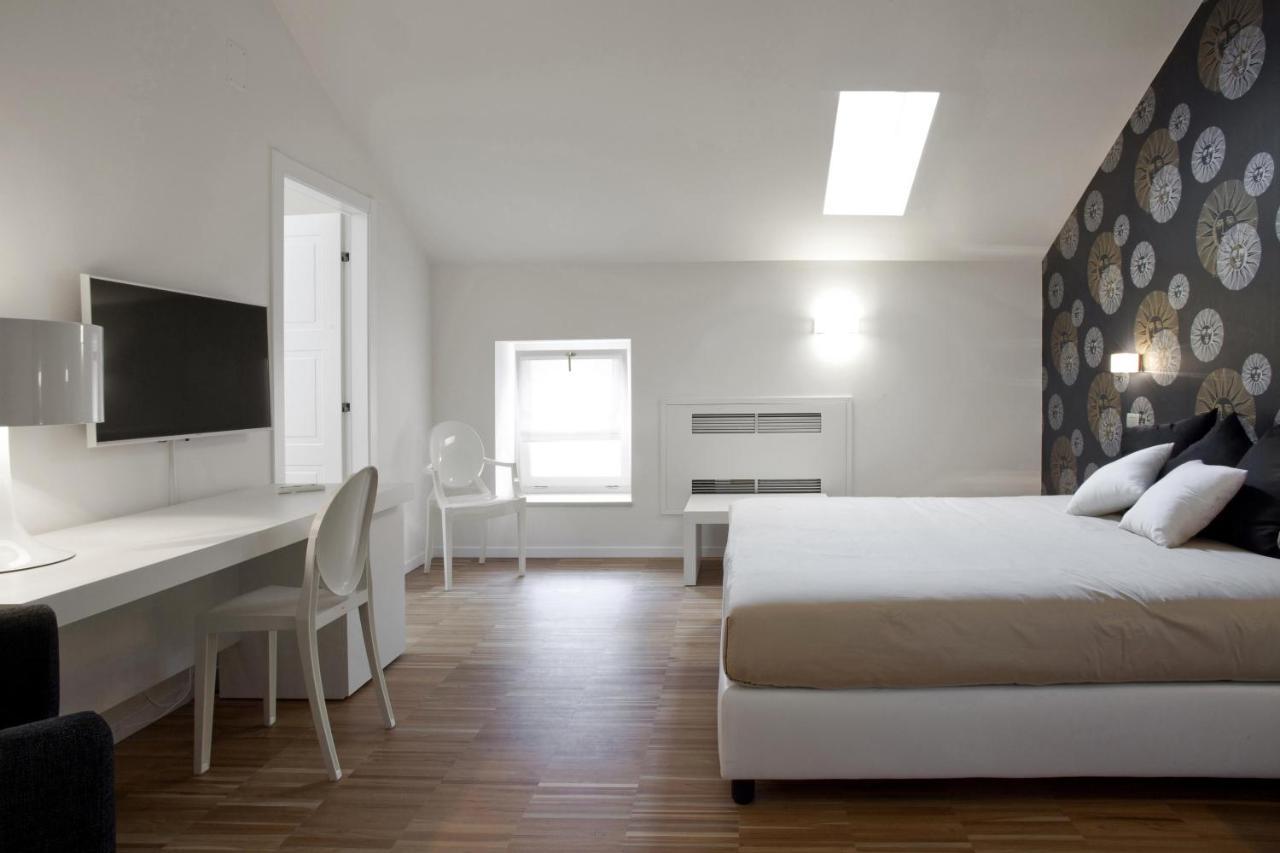 Santa Cesarea Residence Luxury Suite - La Vetta Del Sasso Barisano Matera Exterior photo